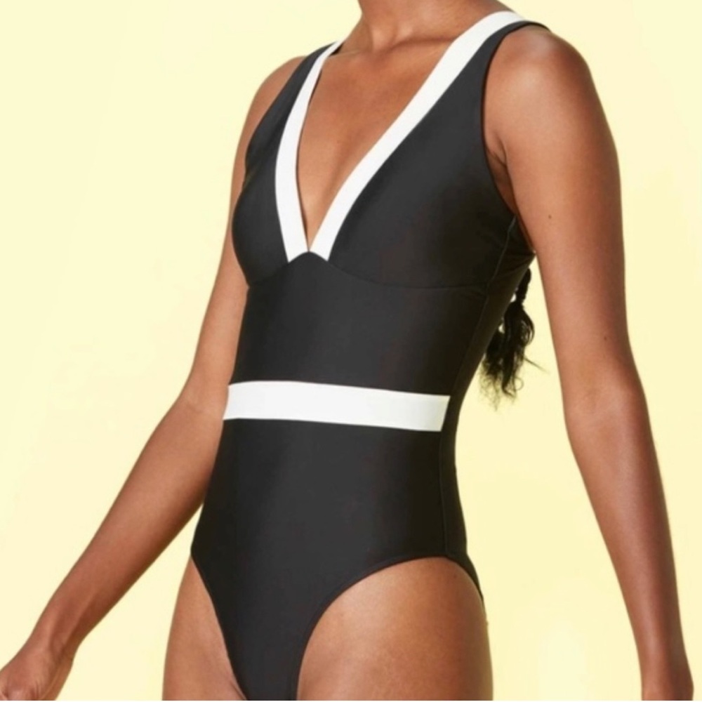 COPY - NWOT Summersalt swimwear one piece
